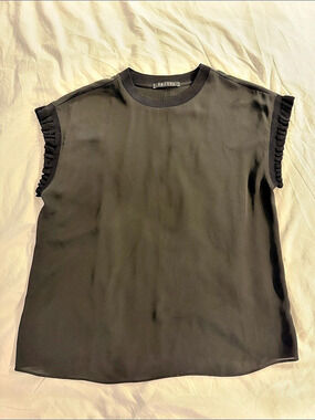 Decker Black Ruffle Sleeveless Blouse